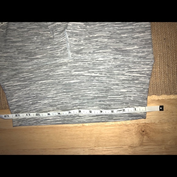 Lululemon Wunder Inder Crop II - Picture 5 of 7